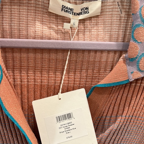 Fancy Diane Von Furstenberg Sweater NWT - Picture 3 of 3